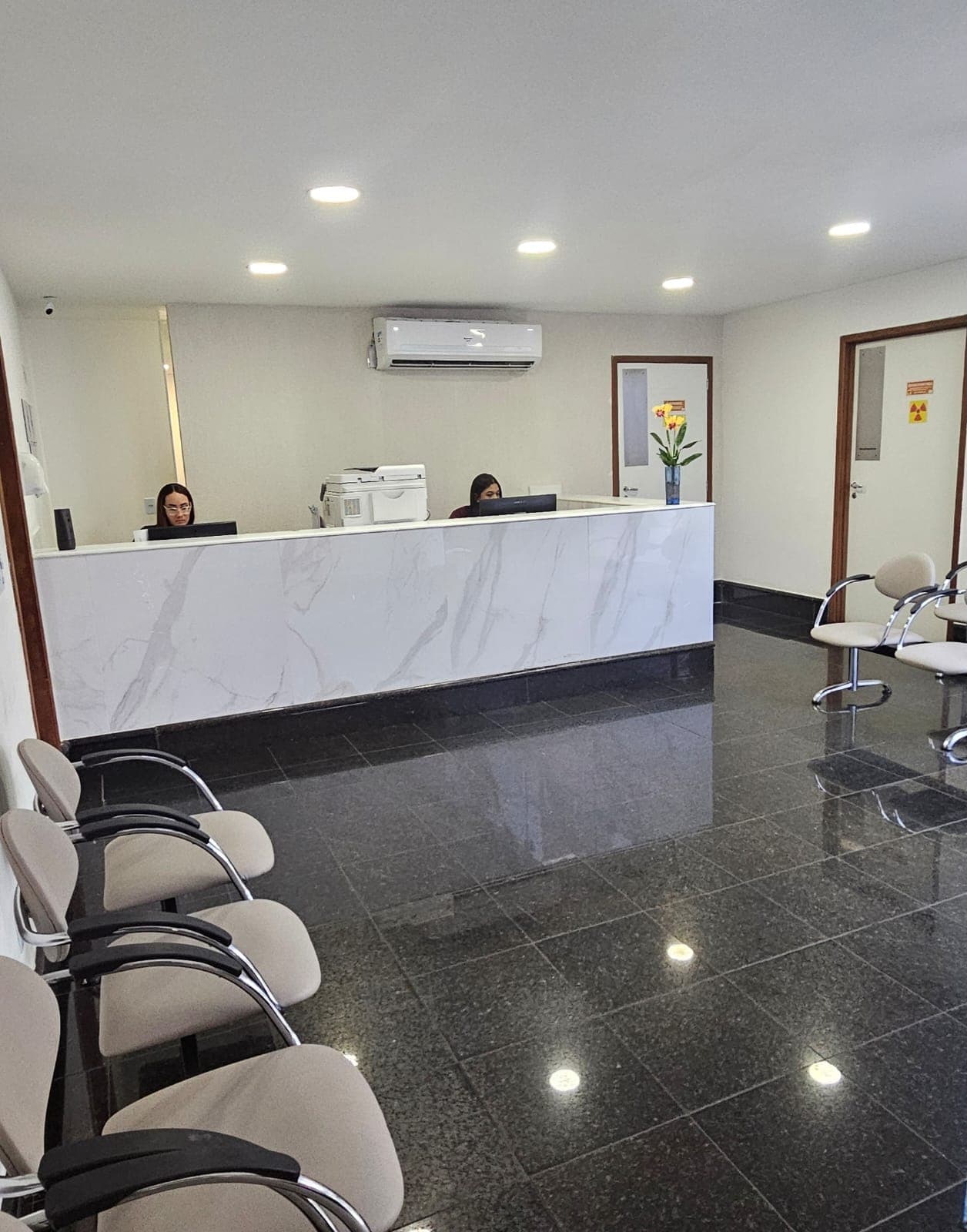 Recepção da Nuclear Cintilografia com atendentes